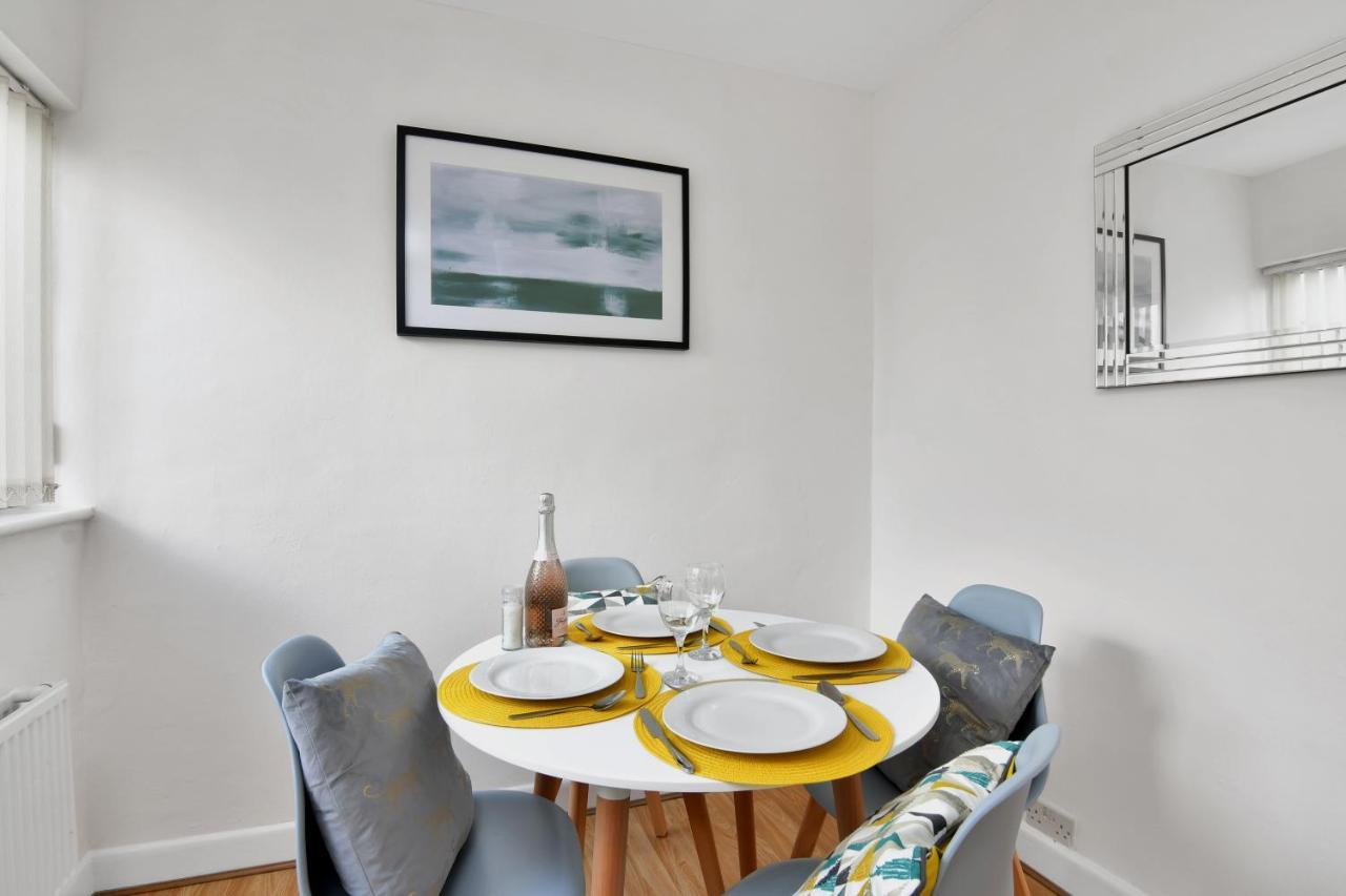 Xclusive Living Stay Near Airport & Nec, The Whitecroft Sheldon  Exterior foto